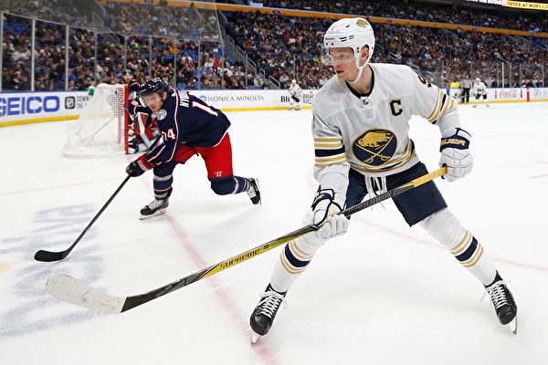 意甲：尤文主场惨败 那不勒斯力克“紫百合”